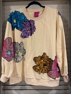 QUEEN OF SPARKLES Cream Sweatshirt with Multicolor Sequin Flower Appliques